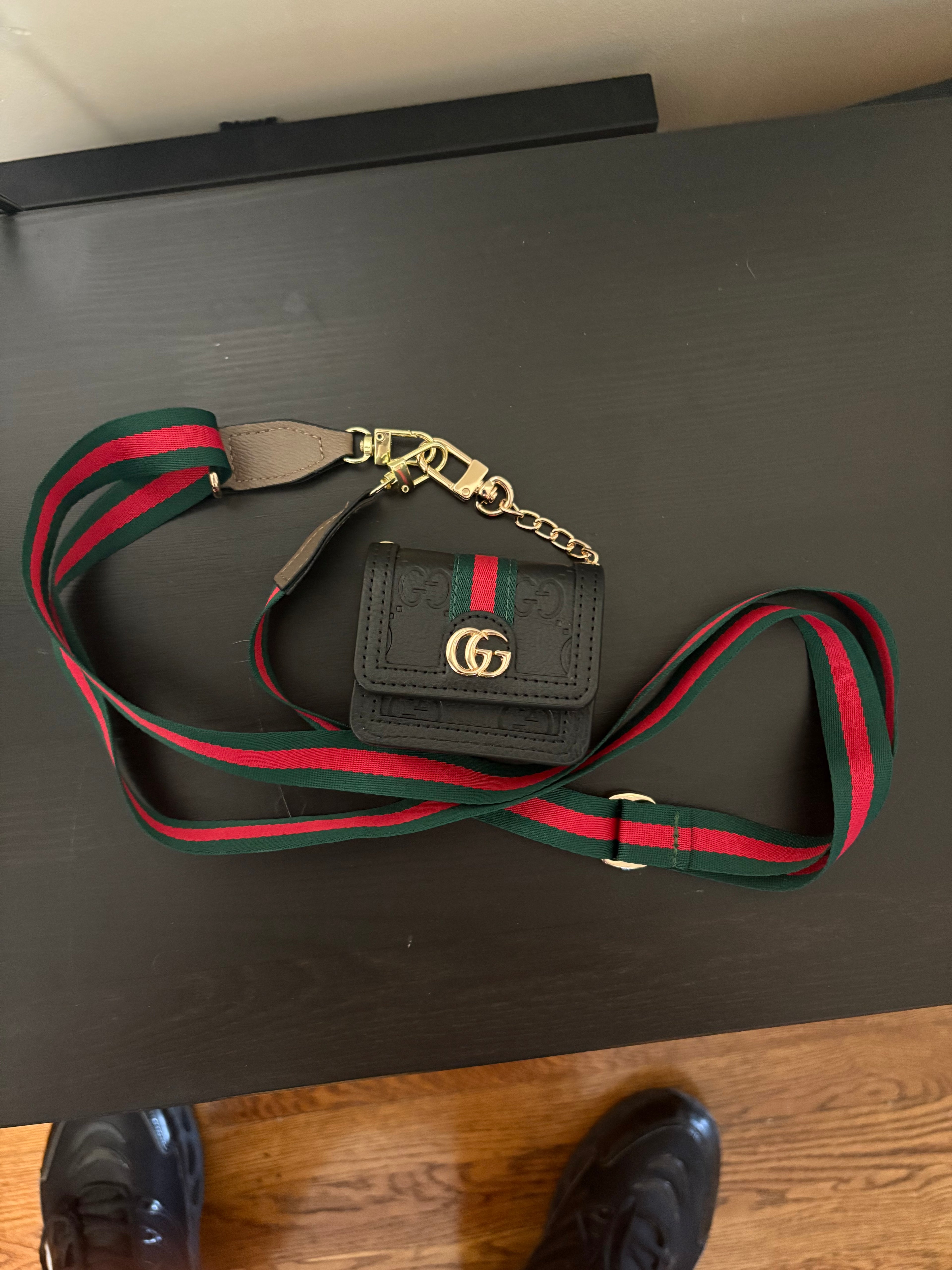 Gucci Airpod Case Black
